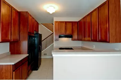 2162 Yale Circle, Hoffman Estates, IL 60192 - Photo 5