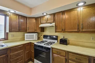 315 N 4th St, Chatsworth, IL 60921 - Photo 19