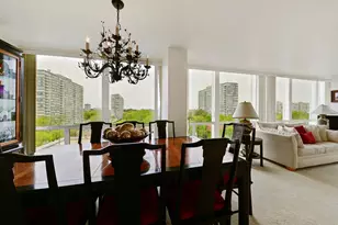 601 E 32nd St, Chicago, IL 60616 - Photo 7