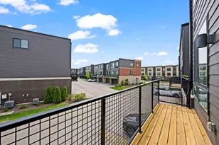 2325 Venture Dr, Schaumburg, IL 60173 - Photo 17