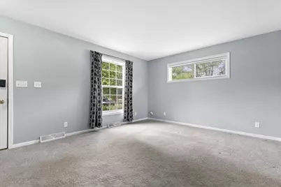 26590 W Catalpa Road, Antioch, IL 60002 - Photo 5