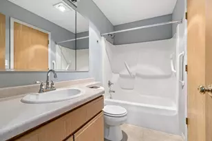 26590 W Catalpa Rd, Antioch, IL 60002 - Photo 7