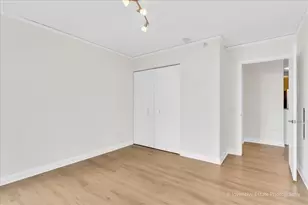 201 N Westshore Dr, Chicago, IL 60601 - Photo 5