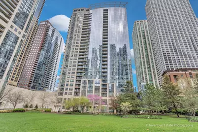 201 N Westshore Drive #1006, Chicago, IL 60601 - Photo 1