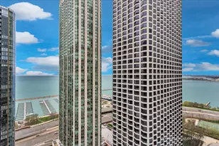 201 N Westshore Dr, Chicago, IL 60601 - Photo 17
