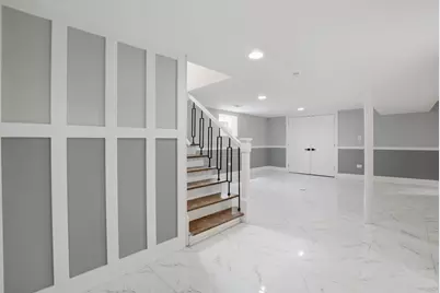 8641 S Kingston Avenue, Chicago, IL 60617 - Photo 21