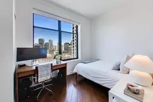 340 W Superior St, Chicago, IL 60654 - Photo 11