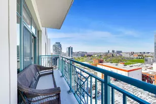 340 W Superior St, Chicago, IL 60654 - Photo 13