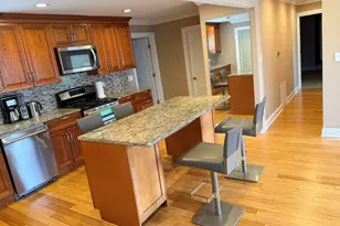 27 E 14th Pl, Lombard, IL 60148 - Photo 11