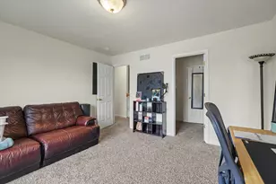 2508 Windward Blvd, Champaign, IL 61821 - Photo 15