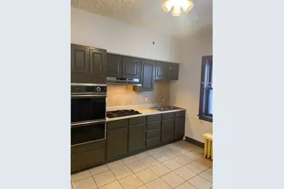 10214 S State Street, Chicago, IL 60628 - Photo 3