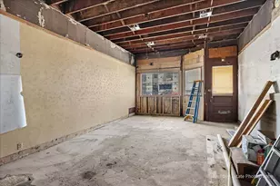 3636 N Ashland Ave, Chicago, IL 60613 - Photo 9