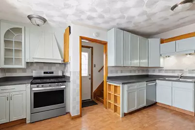 308 S 8th Street, Dekalb, IL 60115 - Photo 9