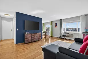 8659 W Foster Ave, Chicago, IL 60656 - Photo 3