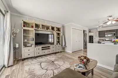 1041 Fulton Drive, Streamwood, IL 60107 - Photo 15