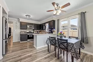1041 Fulton Dr, Streamwood, IL 60107 - Photo 11