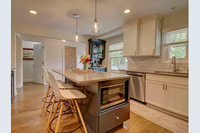 129 S Adams Street, Hinsdale, IL 60521 - Photo 3