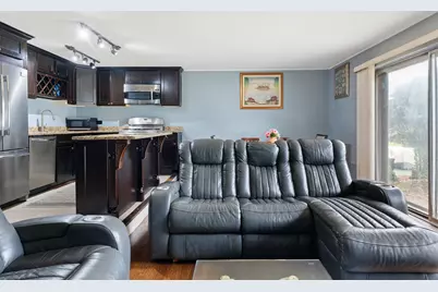 11 Cour Caravelle #11, Palos Hills, IL 60465 - Photo 9