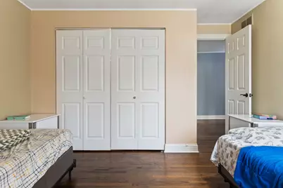 11 Cour Caravelle #11, Palos Hills, IL 60465 - Photo 17