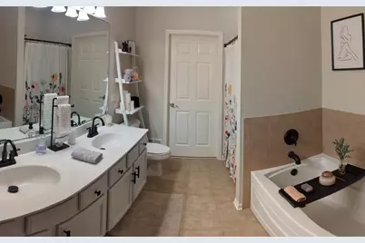 8113 Tremont Lane, Joliet, IL 60431 - Photo 7