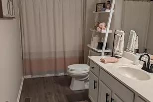 8113 Tremont Ln, Joliet, IL 60431 - Photo 9