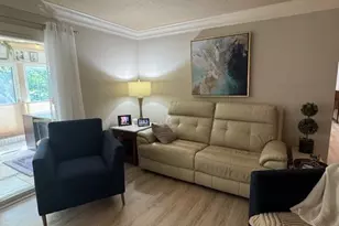 307 Carol Ct, Pontiac, IL 61764 - Photo 5