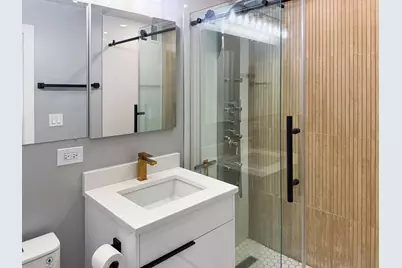 1355 N Sandburg Terrace #206D, Chicago, IL 60610 - Photo 15