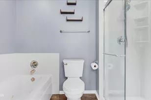 1886 N Wentworth Circle N, Romeoville, IL 60446 - Photo 21
