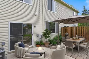 1886 N Wentworth Circle N, Romeoville, IL 60446 - Photo 29