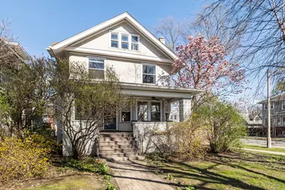 732 S Kenilworth Avenue, Oak Park, IL 60304 - Photo 1
