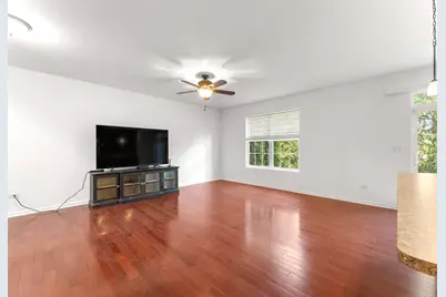 2715 Blakely Lane, Naperville, IL 60540 - Photo 5