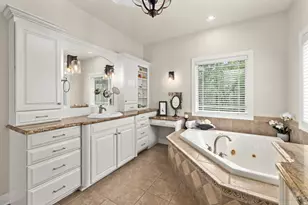 2907 Fawn Trail Ct, Prairie Grove, IL 60012 - Photo 17