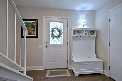 1475 Garnet Circle, Hoffman Estates, IL 60192 - Photo 3
