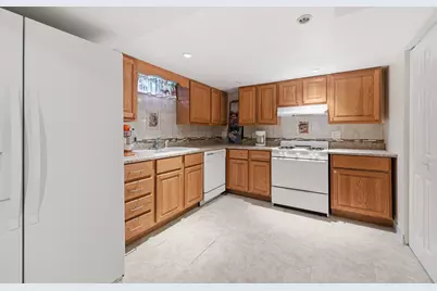 329 E Myrick Avenue, Addison, IL 60101 - Photo 21