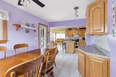 329 E Myrick Avenue, Addison, IL 60101 - Photo 7