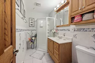 329 E Myrick Ave, Addison, IL 60101 - Photo 15