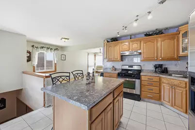 329 E Myrick Avenue, Addison, IL 60101 - Photo 3