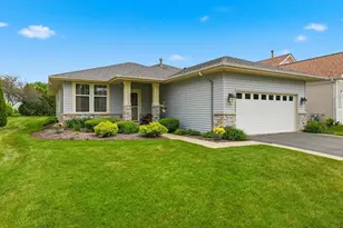 12992 Applewood Dr, Huntley, IL 60142 - Photo 1