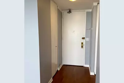 655 W Irving Park Road #4406, Chicago, IL 60613 - Photo 3