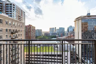 41 E 8th St, Chicago, IL 60605 - Photo 23