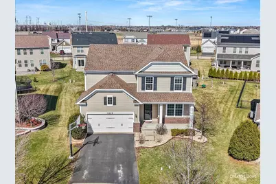 4319 Silver Bell Court, Naperville, IL 60564 - Photo 3