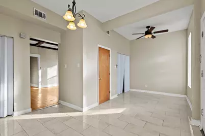 5618 S Prairie Avenue #2, Chicago, IL 60637 - Photo 13