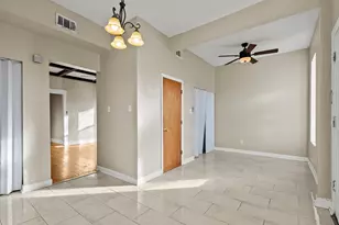5618 S Prairie Ave, Chicago, IL 60637 - Photo 13