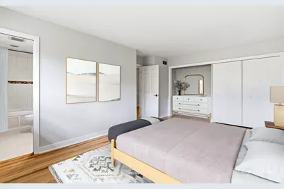 4939 Farwell Avenue, Skokie, IL 60077 - Photo 7