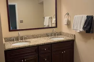 260 Brentwood Dr, Des Plaines, IL 60016 - Photo 19