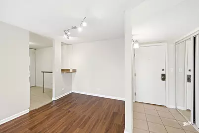 1000 Bayside Drive #314, Palatine, IL 60074 - Photo 7