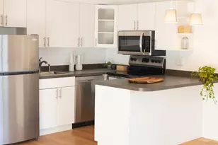 3100 N Lake Shore Dr, Chicago, IL 60657 - Photo 5