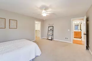 1212 W Clarendon Rd, Arlington Heights, IL 60004 - Photo 31