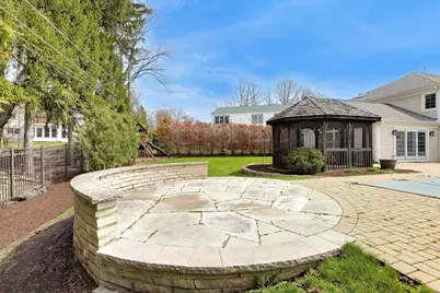 1212 W Clarendon Road, Arlington Heights, IL 60004 - Photo 45