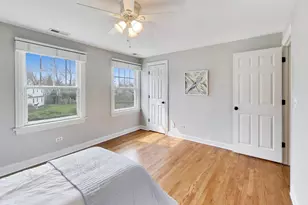 1212 W Clarendon Rd, Arlington Heights, IL 60004 - Photo 33